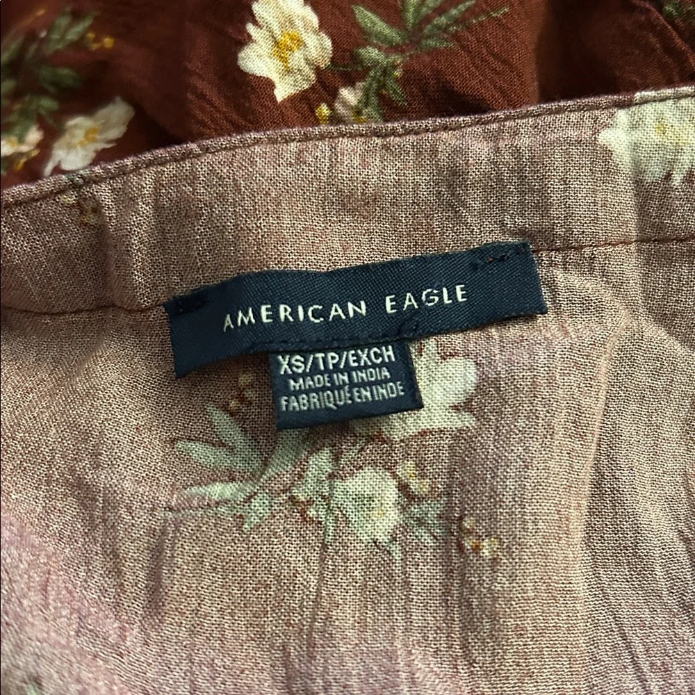 American Eagle Sleeveless Boho Floral Tiered Top - Picture 7 of 8